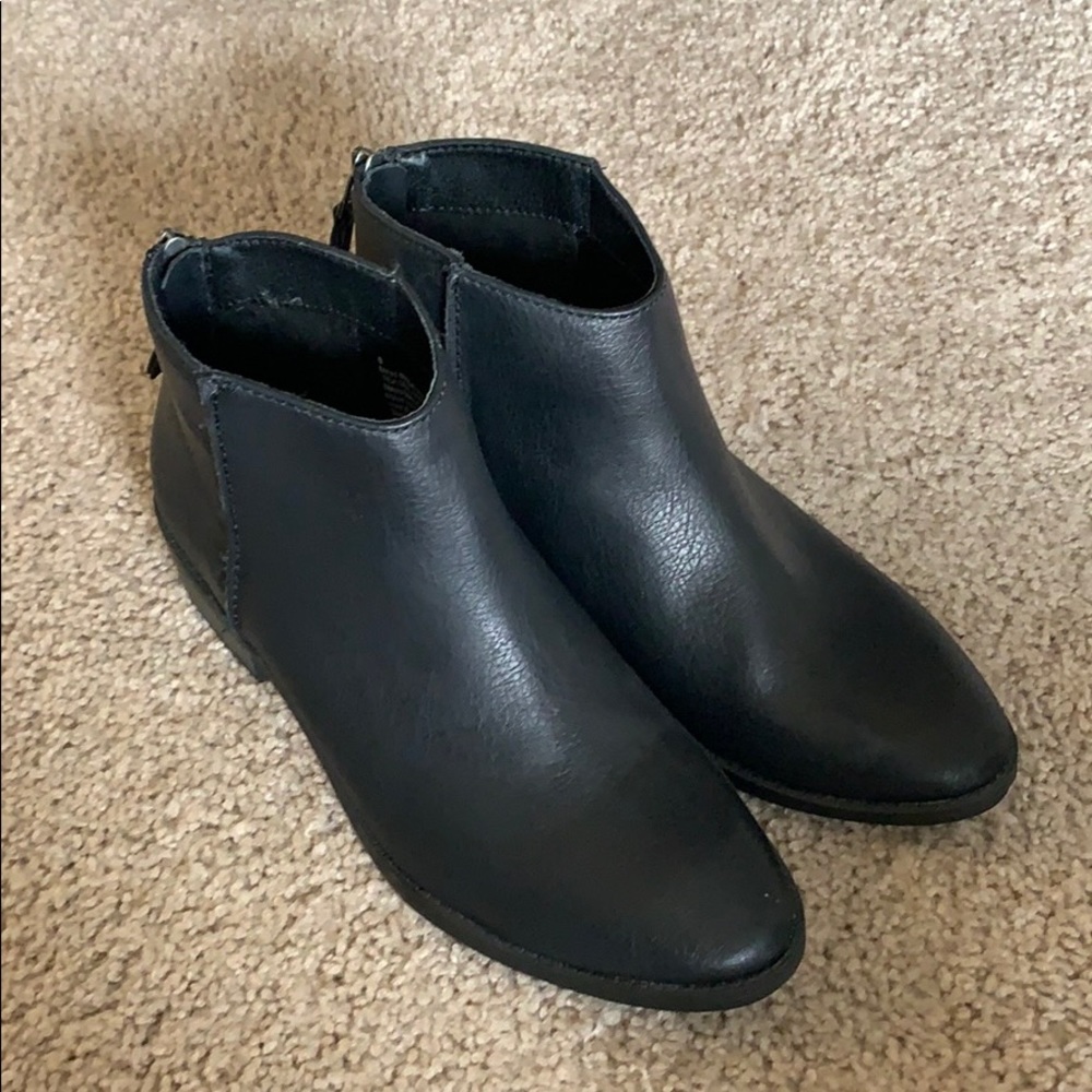Universal Thread Faux Leather Boots- never worn